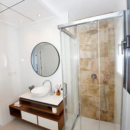 Luxury Arenales With Ac,pool And Bbq *