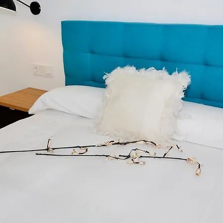 Luxury Arenales With Ac,pool And Bbq *
